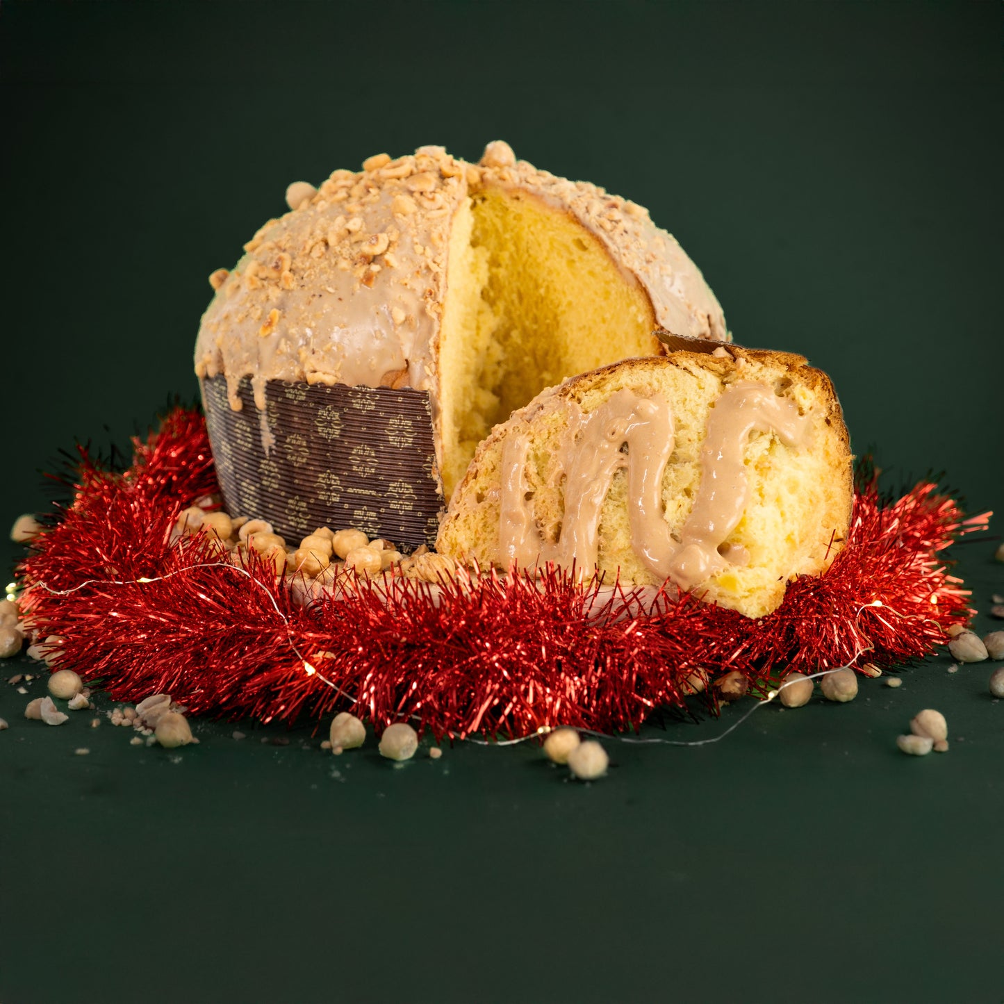 Panettone con crema alla nocciola