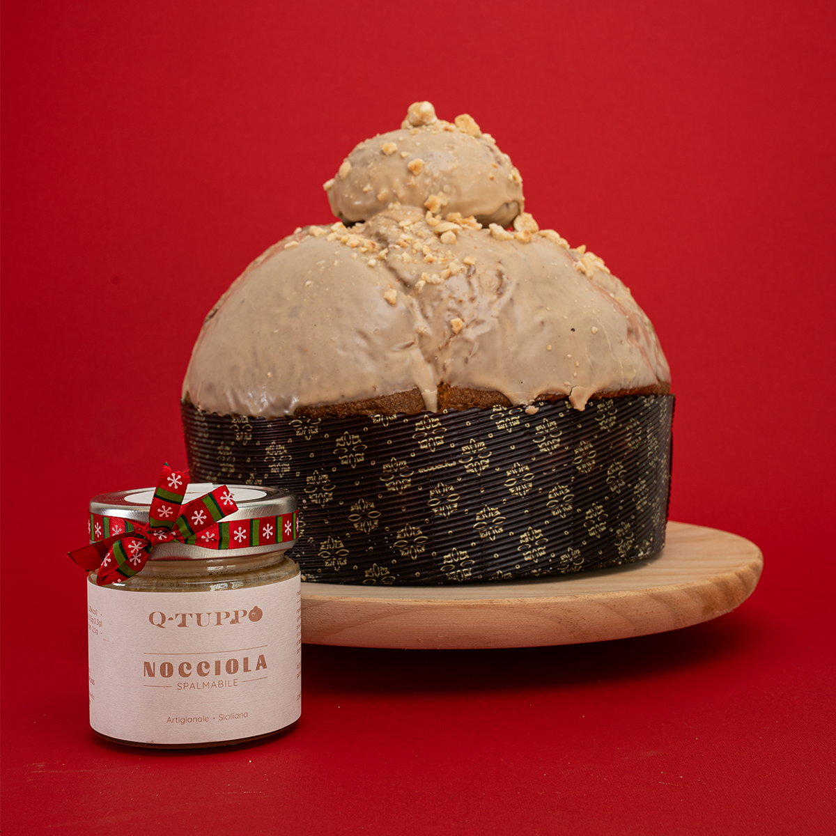 Panettone con crema alla nocciola