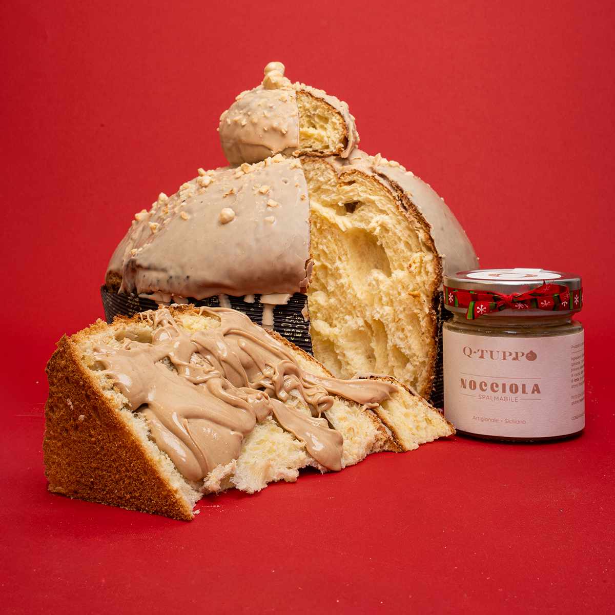 Panettone con crema alla nocciola